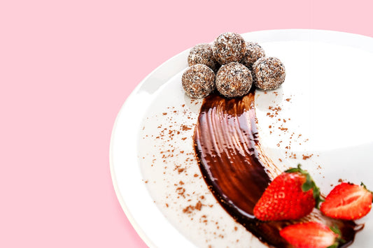 Recipe: Low-Sugar Strawberry Protein Bites